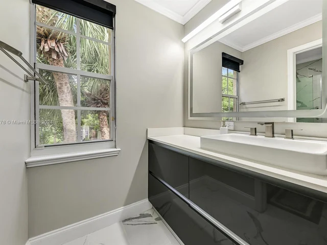 5756 NW 49th Way, Coconut Creek FL 33073