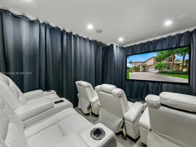 5756 NW 49th Way, Coconut Creek FL 33073