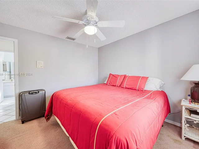 11319 SW 74th Ter, Miami FL 33173