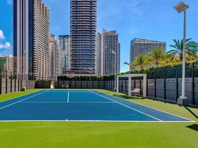 801 S Miami Ave # 4706, Miami FL 33130