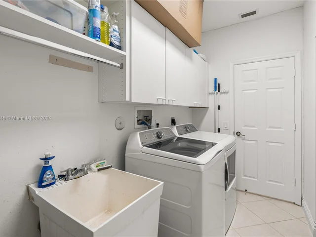 3706 Vista Way, Weston FL 33331