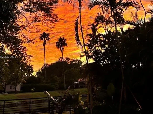 11600 SW 72nd Ave, Pinecrest FL 33156