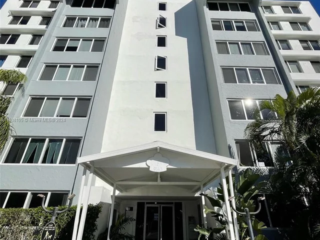 9143 SW 77th Ave # B806, Miami FL 33156