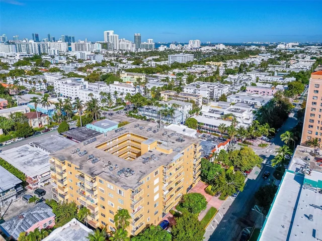 730 Pennsylvania Ave # 412, Miami Beach FL 33139