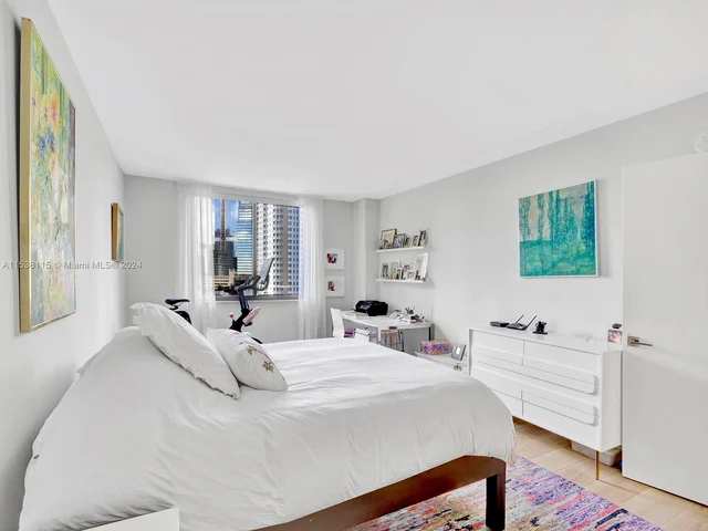 540 Brickell Key Dr # 1011, Miami FL 33131