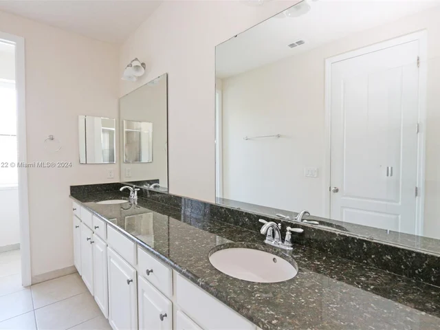 9968 Eagle Creek Center Blvd # 9968, Orlando FL 32832