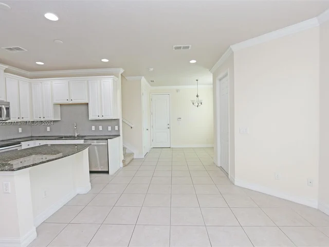 9968 Eagle Creek Center Blvd # 9968, Orlando FL 32832