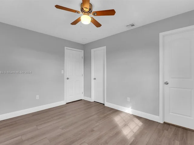 3811 NW 207th St, Miami Gardens FL 33055