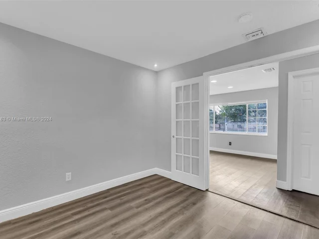 3811 NW 207th St, Miami Gardens FL 33055