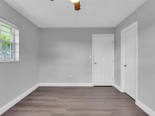 3811 NW 207th St, Miami Gardens FL 33055