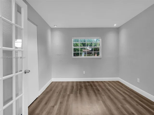 3811 NW 207th St, Miami Gardens FL 33055