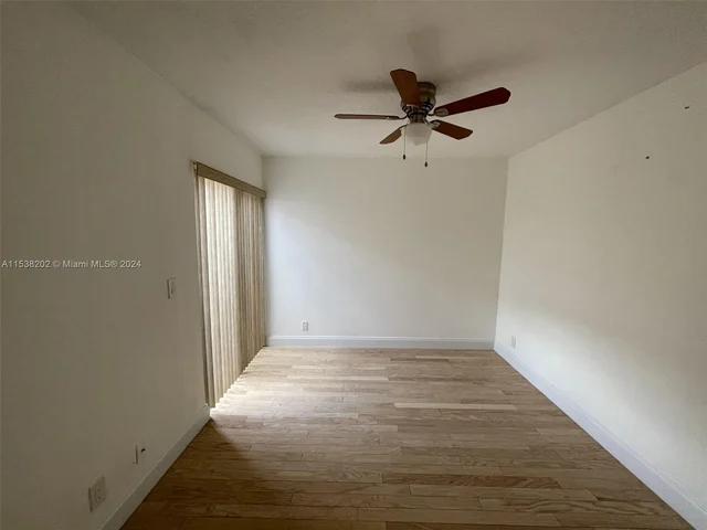 16606 Greens Edge Cir # 87, Weston FL 33326