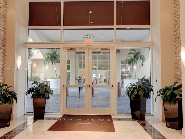 7350 SW 89th St # 1601S, Miami FL 33156