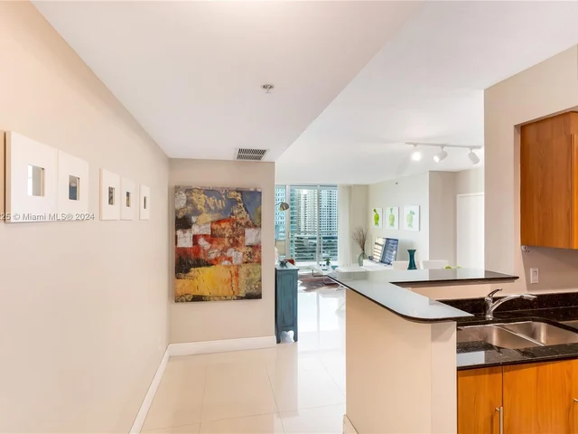 335 S Biscayne Blvd # 1505, Miami FL 33131