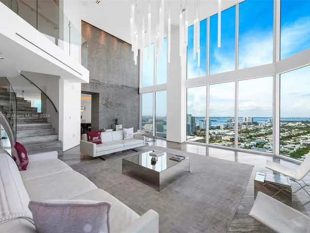 300 S Pointe Drive, Miami Beach FL 33139