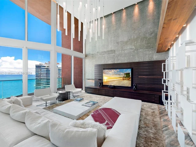 300 S Pointe Drive, Miami Beach FL 33139