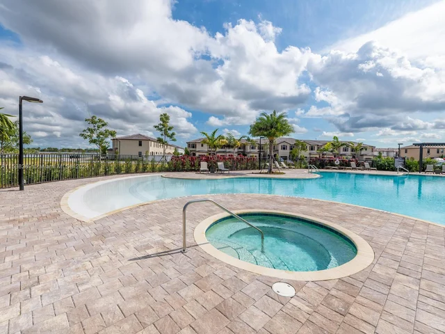 3358 W 112th St # 3358, Hialeah FL 33018