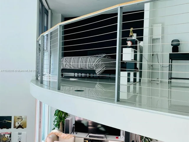 350 S Miami Ave # 303, Miami FL 33130