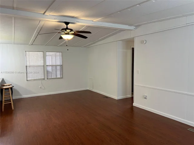 21431 NW 7th Ct, Pembroke Pines FL 33029