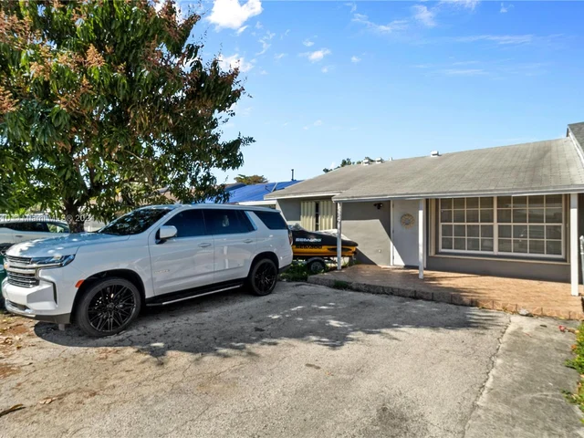 18826 NW 45th Ave # 0, Miami Gardens FL 33055