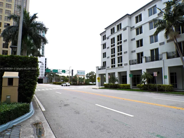 9055 SW 73rd Ct # 610, Miami FL 33156