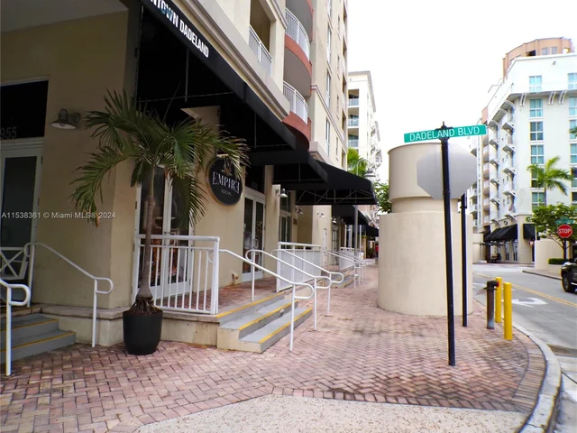 9055 SW 73rd Ct # 610, Miami FL 33156