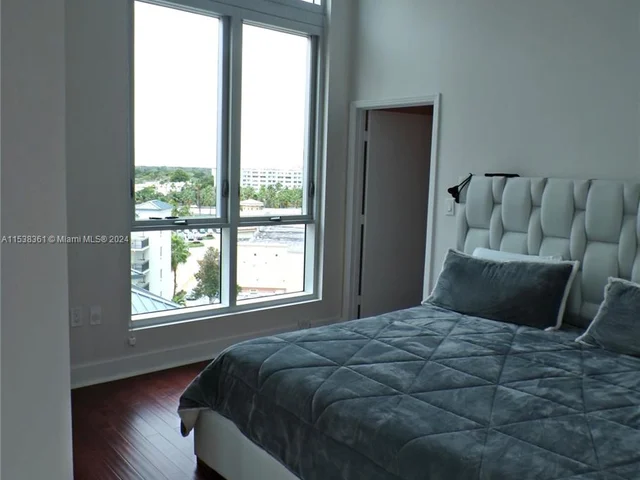 9055 SW 73rd Ct # 610, Miami FL 33156