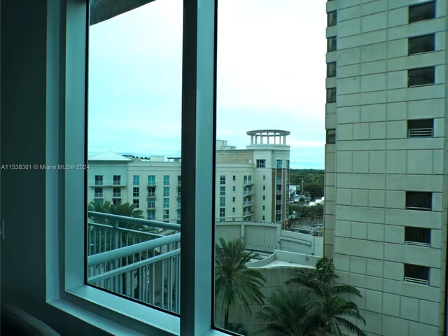 9055 SW 73rd Ct # 610, Miami FL 33156