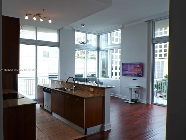 9055 SW 73rd Ct # 610, Miami FL 33156