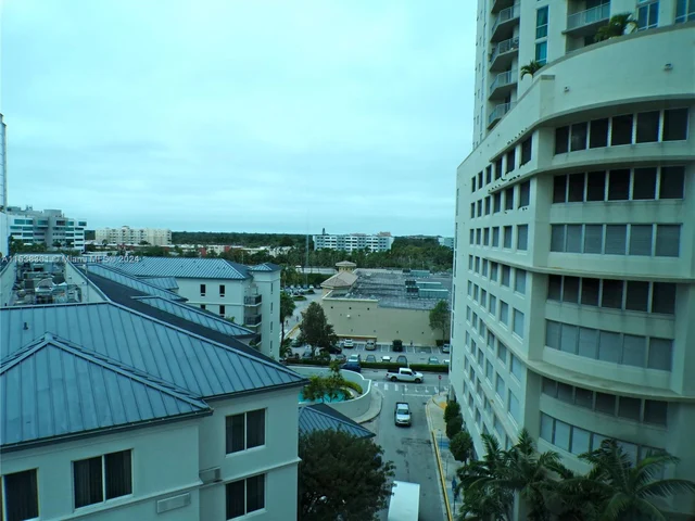 9055 SW 73rd Ct # 610, Miami FL 33156