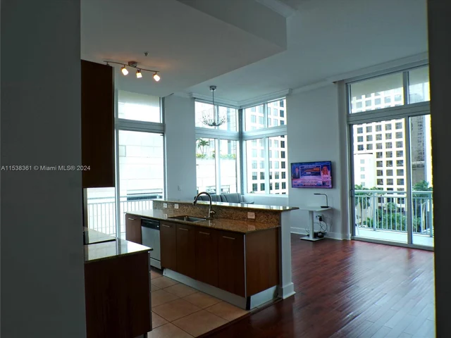 9055 SW 73rd Ct # 610, Miami FL 33156