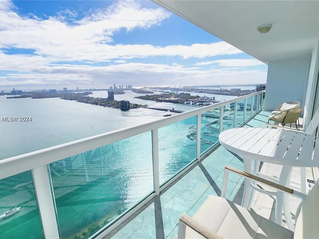 1800 N Bayshore # 4107, Miami FL 33132