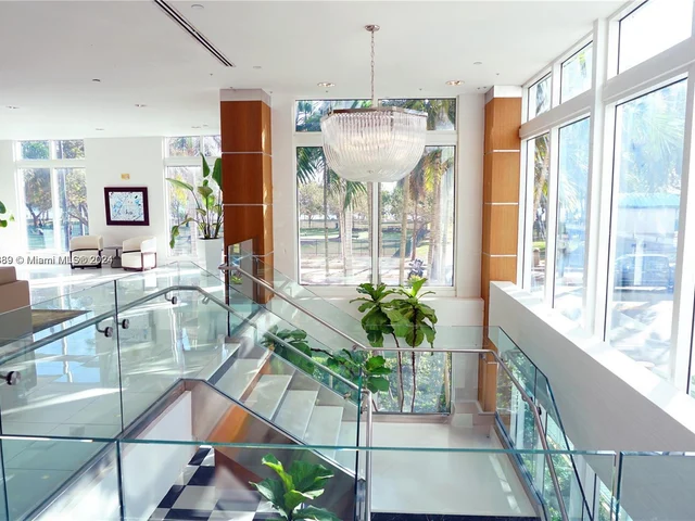 1800 N Bayshore # 4107, Miami FL 33132