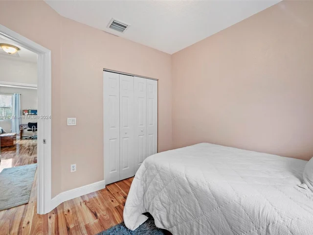 6657 Hidden Cove Dr # 7, Davie FL 33314