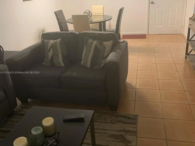 14903 SW 80th St # 209, Miami FL 33193