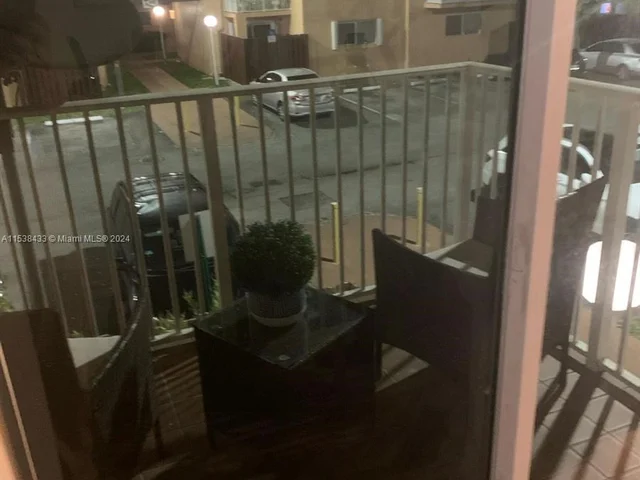 14903 SW 80th St # 209, Miami FL 33193