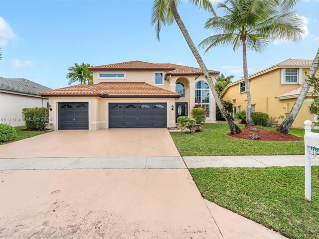 17844 NW 15th Ct, Pembroke Pines FL 33029