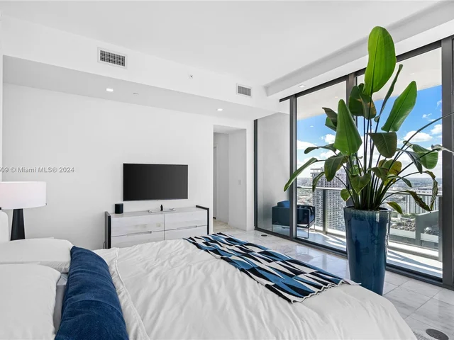 480 NE 31 Street # 3907, Miami FL 33137