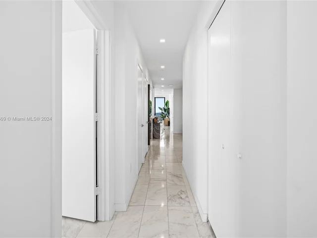 480 NE 31 Street # 3907, Miami FL 33137