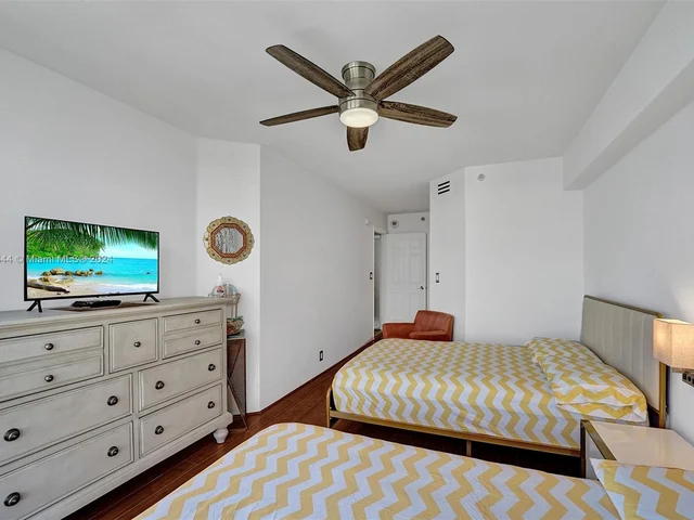 3530 Mystic Pointe Dr # 2002, Aventura FL 33180