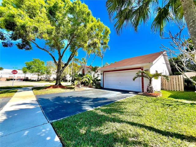 3250 NW 106th Ave, Sunrise FL 33351