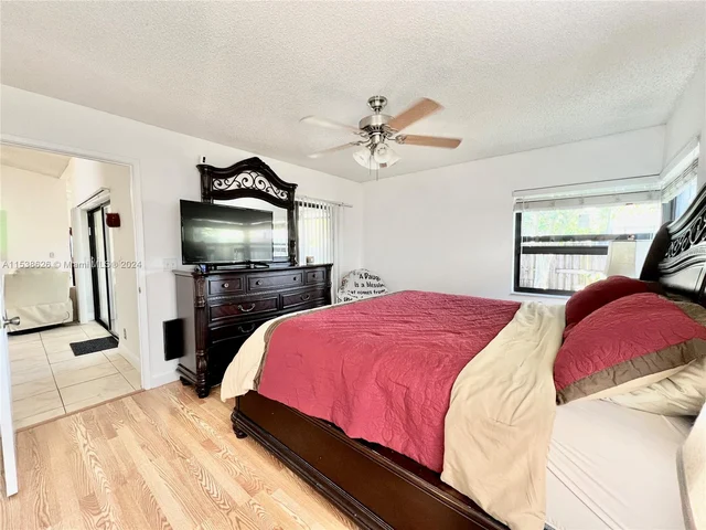 3250 NW 106th Ave, Sunrise FL 33351