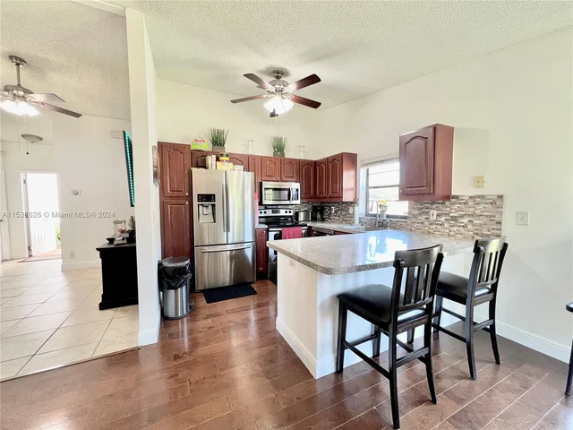 3250 NW 106th Ave, Sunrise FL 33351