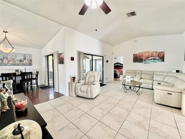 3250 NW 106th Ave, Sunrise FL 33351