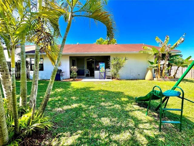 3250 NW 106th Ave, Sunrise FL 33351