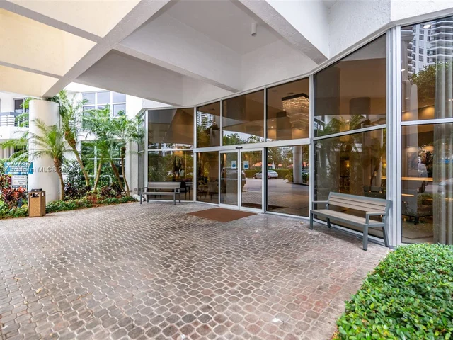 19195 NE 36th Ct # 2910, Aventura FL 33180