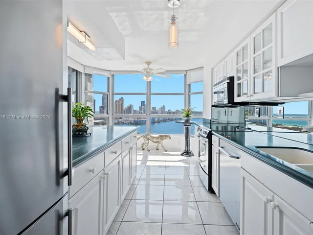 19195 NE 36th Ct # 2910, Aventura FL 33180