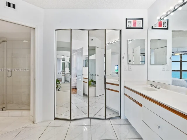 19195 NE 36th Ct # 2910, Aventura FL 33180