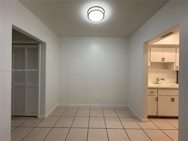 2822 Van Buren St # 208, Hollywood FL 33020