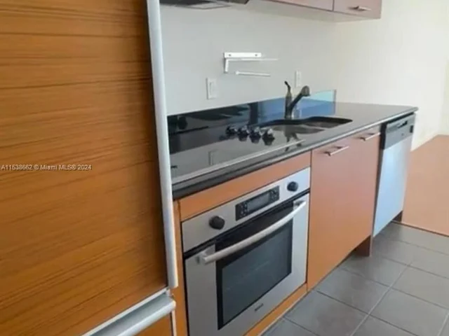 50 Biscayne Blvd # 4403, Miami FL 33132